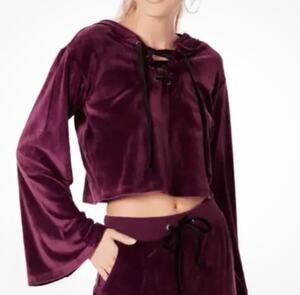 Material girl cropped top hoodie women’s size small